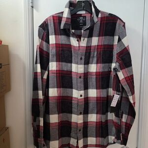 Vans Men’s Red & Black Plaid Flannel Shirt